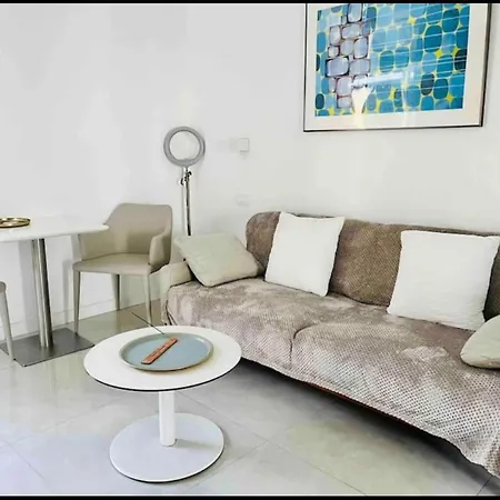 Appartamento Reve Au 7e Ciel Piscine Baie De Monaco Beausoleil